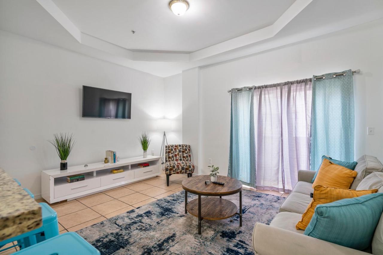 Apartamento Airport Getaway *